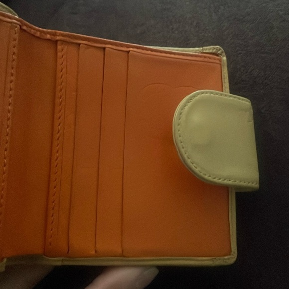 Chanel Cambon Yellow 💛CC Quilt Kisslock Wallet 💛 - Picture 7 of 15